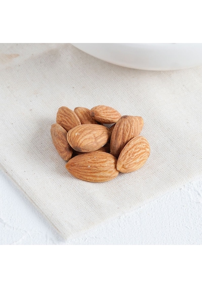 Bulutlar Kuruyemiş Badem Içi Kavrulmuş 100 Gr-tuzlu 100 G