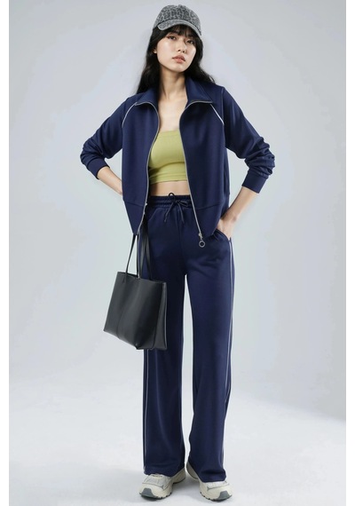 Fiolin Modal Dokulu Fermuarlı Sweatshirt & Pantolon İkili Takım Lacivert Fiolin Modal Dokulu Fermuarlı Sweatshirt & Pantolon İkili Takım Lacivert
