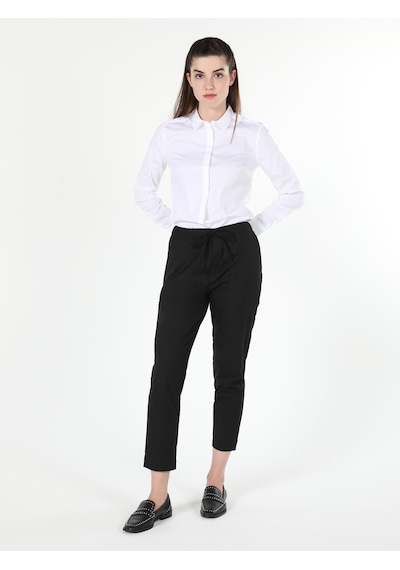 Colin's Düşük Bel Normal Kesim Düz Paça Siyah Kadın Pantolon CL1055028_Q1.V2_BLK Siyah