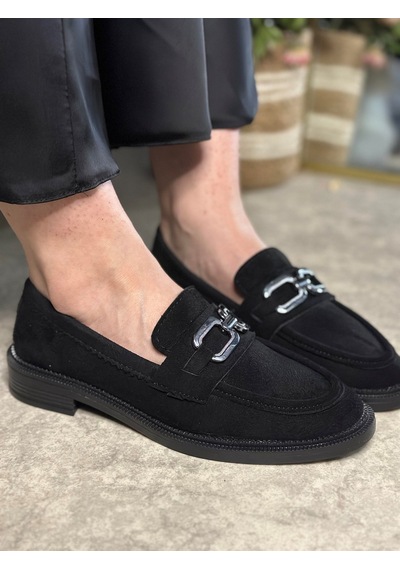 Günlük Kadın Loafer Klasik Alçak Topuklu Desenli Taban Zincirli Oval Burunlu Makosen Ayakkabı 100 Siyah Süet Platin Günlük Kadın Loafer Klasik Alçak Topuklu Desenli Taban Zincirli Oval Burunlu Makosen Ayakkabı 100 Siyah Süet Platin