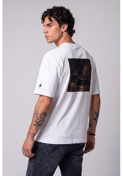 Black Nova Oversize Baskılı Unisex Tişört Classic Car Beyaz