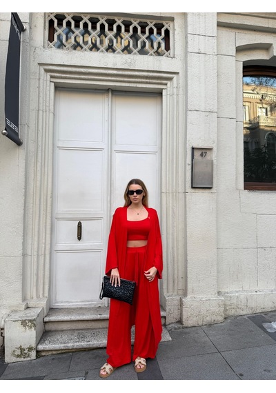 Bonacosa Kadın Viskon 3 Lü Takım Kimono + Beli Lastikli Salaş Pantolon + Crop 8 Renk Kırmızı Bonacosa Kadın Viskon 3 Lü Takım Kimono + Beli Lastikli Salaş Pantolon + Crop 8 Renk Kırmızı