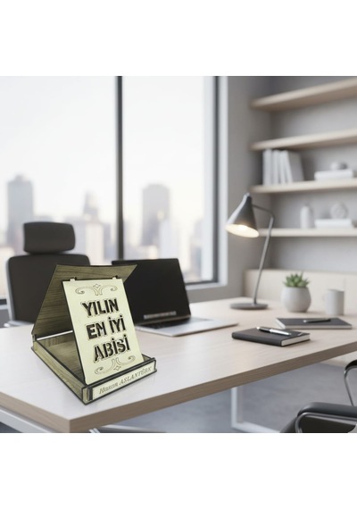 Kişiye Özel Yılın En İyi Abisi Ahşap Plaket 9,5x13,5x2,5