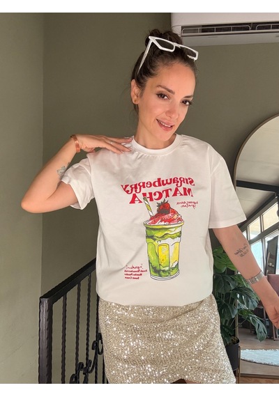 Ali Butik Ekru Strawberry Matcha Baskılı Tişört