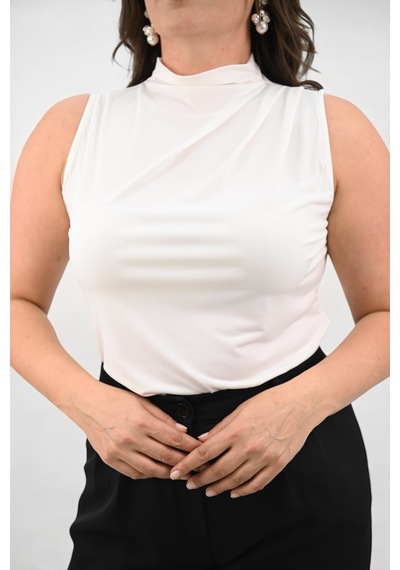 Kadın Büyük Beden Drape Detaylı Dik Yaka Bluz 1851-25 001