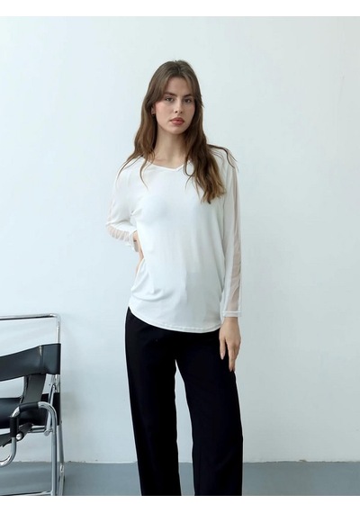 Mirve Butik Kolları Tül, Sırtı Parlak Taşlı Bluz Beyaz