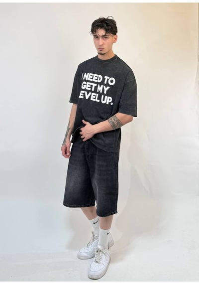 Zaee Level Up Oversize Baskılı Tişört Siyah Eskitme