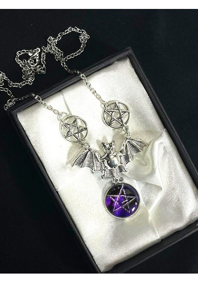 Dükkan Design Pentagram Gotik Yarasa Kolye Gri