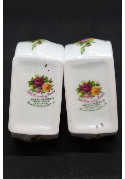 Old Country Roses Bone China Kahve Yanı Aksesuarı 2 Adet Kırmızı