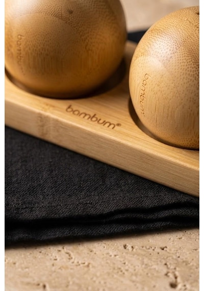 Bambu Stantlı 2'li Küre Tuzluk Biberlik Seti 16x8.5 Cm - Doğal Yuvarlak Top Bambu Baharatlık Takımı Beyaz - Kahverengi