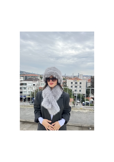 Mollycrush Kadın Suni Kürk Şapka Ve Atkı Seti Yumuşak Dokulu, Soğuk Havalar İçin Lüks & Şık Görünüm Gri
