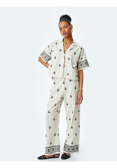 Koton Viskon Etnik Desenli İşlemeli Kısa Kollu Oversize Crop Gömlek Bej 5sak60094pw Ekru