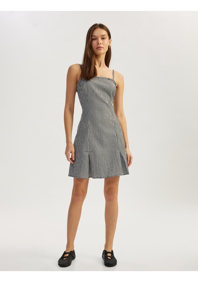 Koton İnce Askılı Kolsuz Ekoseli Bodycon Mini Elbise Siyah Ekose 5sal80013ıw Siyah Ekoseli Koton İnce Askılı Kolsuz Ekoseli Bodycon Mini Elbise Siyah Ekose 5sal80013ıw Siyah Ekoseli