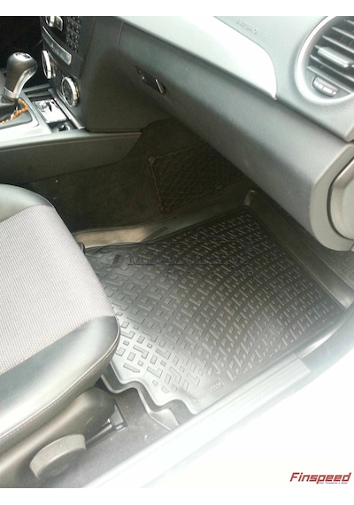 Mercedes C180. C200. C200D Havuzlu 3D Paspas. W204 Kasa. 2007-201