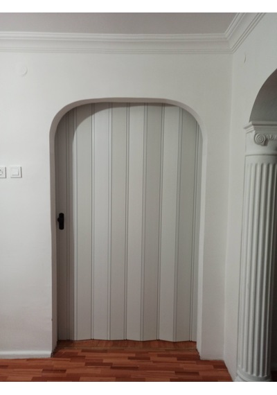 Sarpaş Katlanır Akordiyon Pvc Kapı-Camlı-Karaağaç 12 Mm