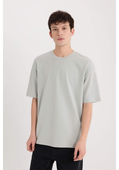 DeFacto Oversize Geniş Kalıp Ütü Gerektirmeyen Bisiklet Yaka Kısa Kollu Basic Düz Ağır Kumaş Tişört X3926AZ25SPGN1255