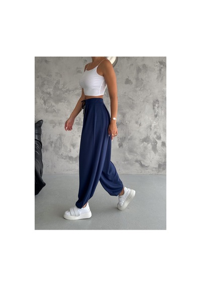 Gugus Kadın Modal Kumaş Şalvar Trend Model Paça Ve Bel Detaylı Rahat Kesim Eşofman Lacivert Gugus Kadın Modal Kumaş Şalvar Trend Model Paça Ve Bel Detaylı Rahat Kesim Eşofman Lacivert