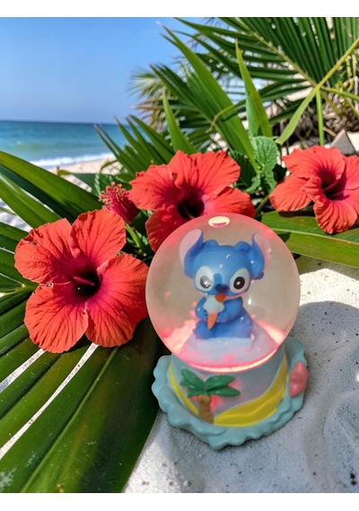 9cm-6cm Dondurmalı Figürlü Işıklı Stitch Kar Küre 9x6