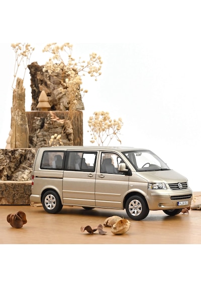 Norev 188602 1/18 Vw Multivan 2003 Wheat Beige Metallic