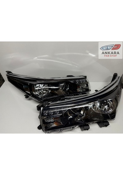 Toyota Corolla 2013 - 2015 Far Lambası Sağ-sol Takım Nikelaj Far Kaşı İle Birlikte - Sağ - Sol Takım - 2 Far