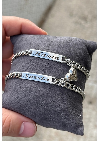 2 Adet Kişiye Özel İsim Yazılı Mıknatıslı Kalpli Unisex Çelik Bileklik Çifti Scb70 Metalik