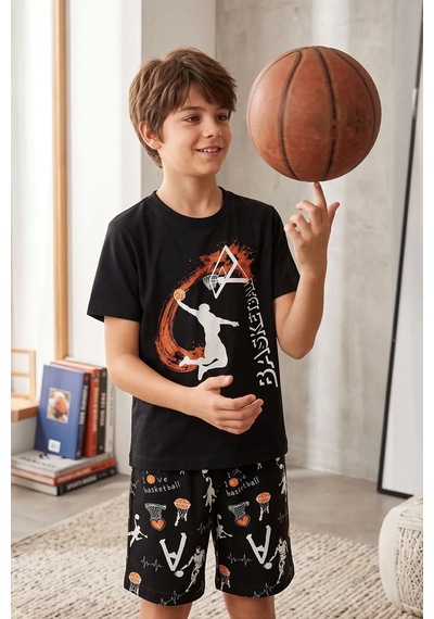 Zuzunga Erkek Çocuk Basketbol Baskılı Tişört Ve Şort 2 Li Takım Siyah Beyaz Beyaz - Siyah Zuzunga Erkek Çocuk Basketbol Baskılı Tişört Ve Şort 2 Li Takım Siyah Beyaz Beyaz - Siyah