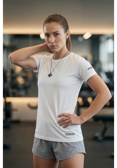 Fits Mikro Polyester Slim Fit Performans Antrenman Sporcu Kadın Tshirt BEYAZ