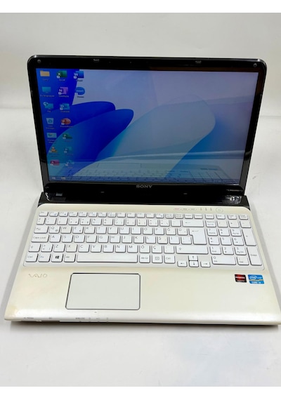 Sony Vaio SVF152C29W i3-3110M 8 GB 128 GB SSD 15.6" Dizüstü Bilgisayar (Outlet)