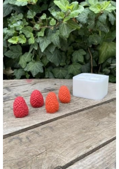 Dörtlü Mum Kalıbı Silikon 2 5 X 2 5 X 3 Cm Küçük Süsleme Kalıbı 1 Adet Çok Renkli