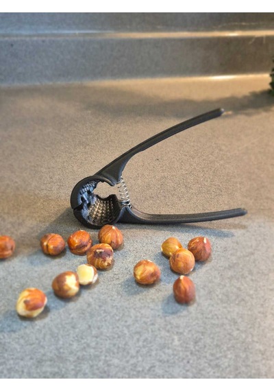 Döküm Fındık Kıracağı 11 Cm Ergonomik Tasarım Döküm Siyah