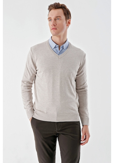 Morven Erkek Bej Basic V Yaka Dynamic Fit Rahat Kesim Triko 25kc017004653 Bej