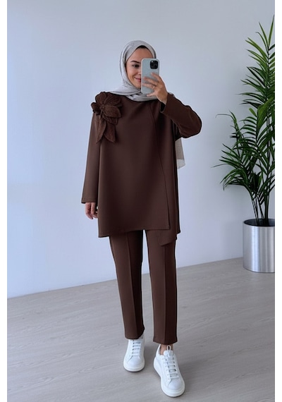 Ka Hijab Çiçekli Asimetrik Kesim Scuba Takım - Kahverengi