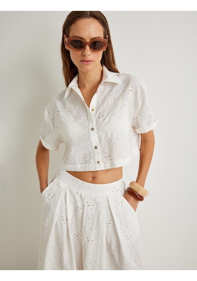 Koton Koton X Şahika Ercümen - Fisto Crop Oversize Gömlek Kısa Kollu Viskon Beyaz Desenli 4sak60175ew Beyaz Desenli Koton Koton X Şahika Ercümen - Fisto Crop Oversize Gömlek Kısa Kollu Viskon Beyaz Desenli 4sak60175ew Beyaz Desenli