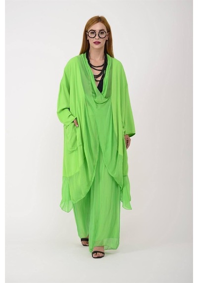 Bohem Stil Italyan Ipek Detaylı Oversize Kap Bluz- Wes Pantolon Takım-8789 Fıstık Yeşili Bohem Stil Italyan Ipek Detaylı Oversize Kap Bluz- Wes Pantolon Takım-8789 Fıstık Yeşili