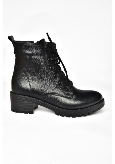 Fox Shoes R555054103 Siyah Hakiki Deri Alçak Tabanlı Kadın Postal Bot Siyah