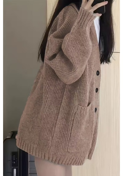 Kadın Oversize Cepli Düğmeli V Yaka Triko Hırka Krem
