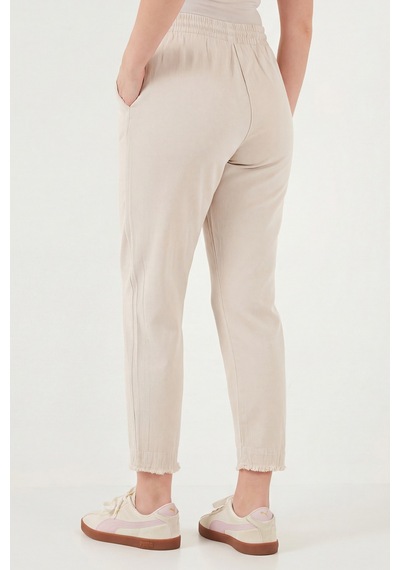 Lela Pamuklu Normal Bel Regular Fit Düz Paça Bayan Pantolon 668Yp42282S4 Koyu Taş