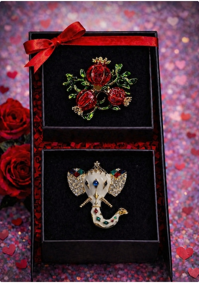 Nar Broş & Ganesh Fil Broş Hediye Seti Şans Ve Bereket Sembollü Şık Kadın Hediyesi Çelik