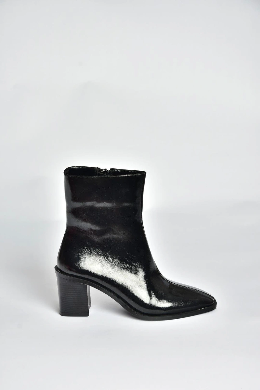 Fox Shoes V250330309 Siyah Kalın Topuklu Kadın Bot Siyah-Suni Deri Fox Shoes V250330309 Siyah Kalın Topuklu Kadın Bot Siyah-Suni Deri