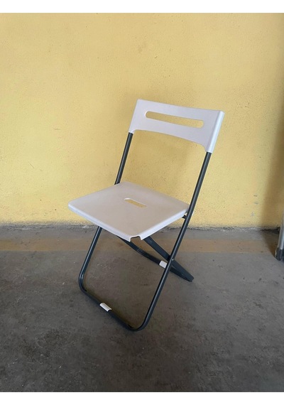 Asvera Elmas Serisi - 6'lı Katlanabilir Mutfak Bahçe Kamp Sandalyesi Portatif, Dayanıklı, Pratik Kullanım Çok Renkli