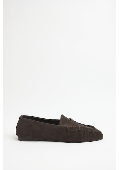 Lutvelizade Loafer 2510 Büzgülü Detaylı Acı Kahve Süet Kadın Loafer Acı Kahverengi Lutvelizade Loafer 2510 Büzgülü Detaylı Acı Kahve Süet Kadın Loafer Acı Kahverengi