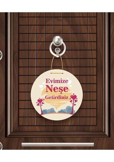 Gül Desenli Kalp Figürlü "evimize Neşe Getirdiniz" Kapı Süsü 22.5 Cm Mdf Halat Askılı Bej
