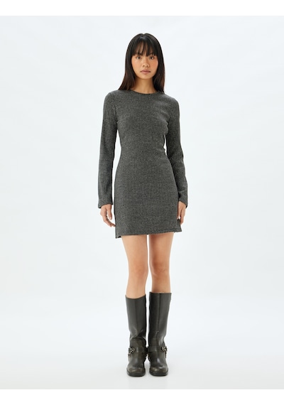 Koton Mini Kaşkorse Elbise Sim Detaylı Bisiklet Yaka Uzun Kollu Slim Fit Antrasit 5wal80007ık Koton Mini Kaşkorse Elbise Sim Detaylı Bisiklet Yaka Uzun Kollu Slim Fit Antrasit 5wal80007ık