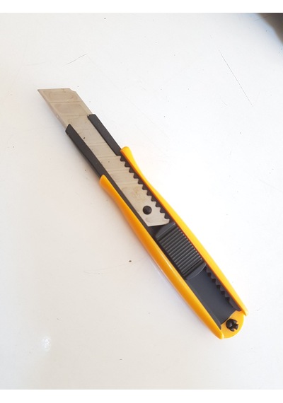 Nsp Maket Bıçağı Metal Gövdeli Falçata 18mm