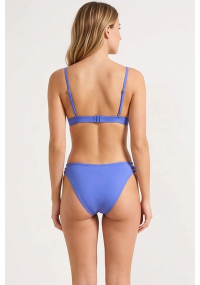 Benerly Kadın Bikini Takımı Üçgen Kap Düşük Bel Slip Örme Kumaş Döküm Aks Saks