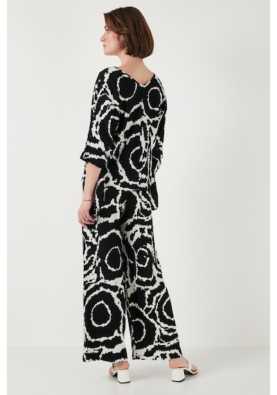 Lela Desenli Regular Fit Truvakar Kol V Yaka Alt-Üst Bayan Takım 5865357 Siyah