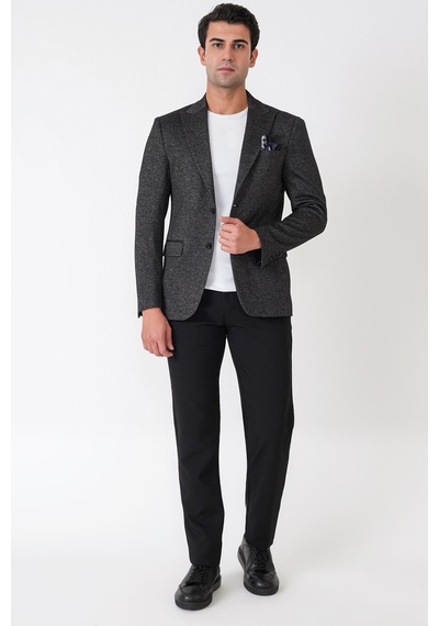 Slim Fit Sivri Yaka Çift Yırtmaçlı Esnek Yünlü Siyah Ceket C 746