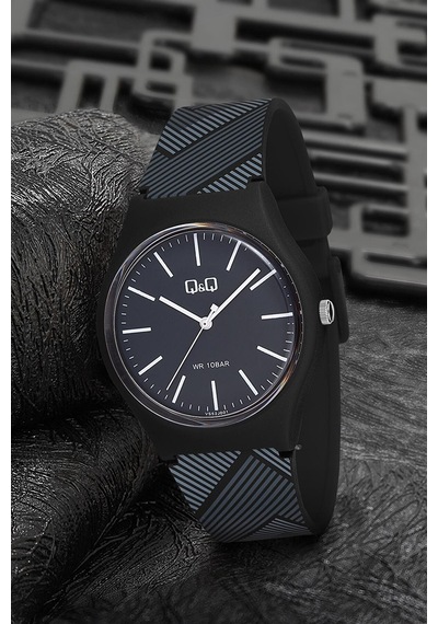 Q&Q Qcg5291 Su Geçirmez Silikon Kordonlu Unisex Kol Saati
