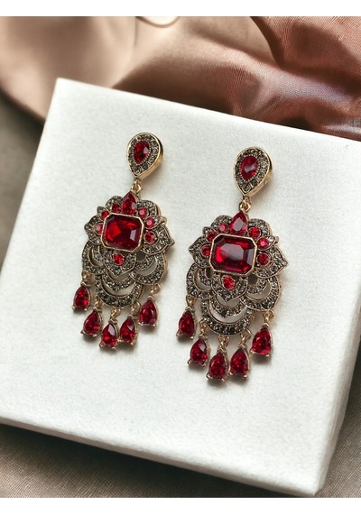 Kristal Taşlı Su Damlaları Sallantılı Küpe Kırmızı
