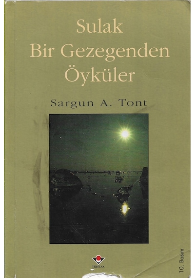 Sulak Bir Gezegenden   Öyküler